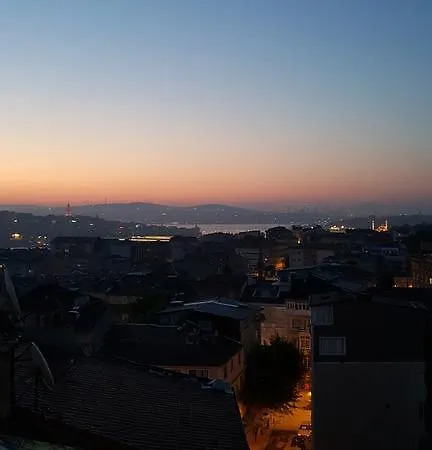Teras Daire Apartament *