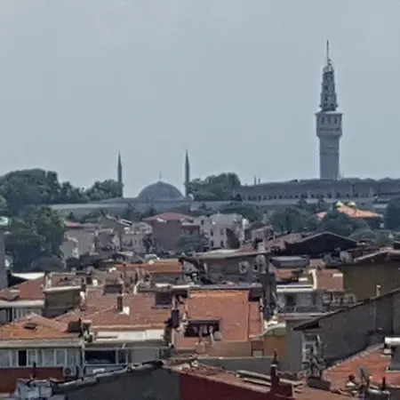 Teras Daire Apartament *