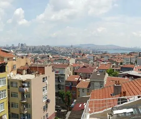 Teras Daire Apartament Stambuł